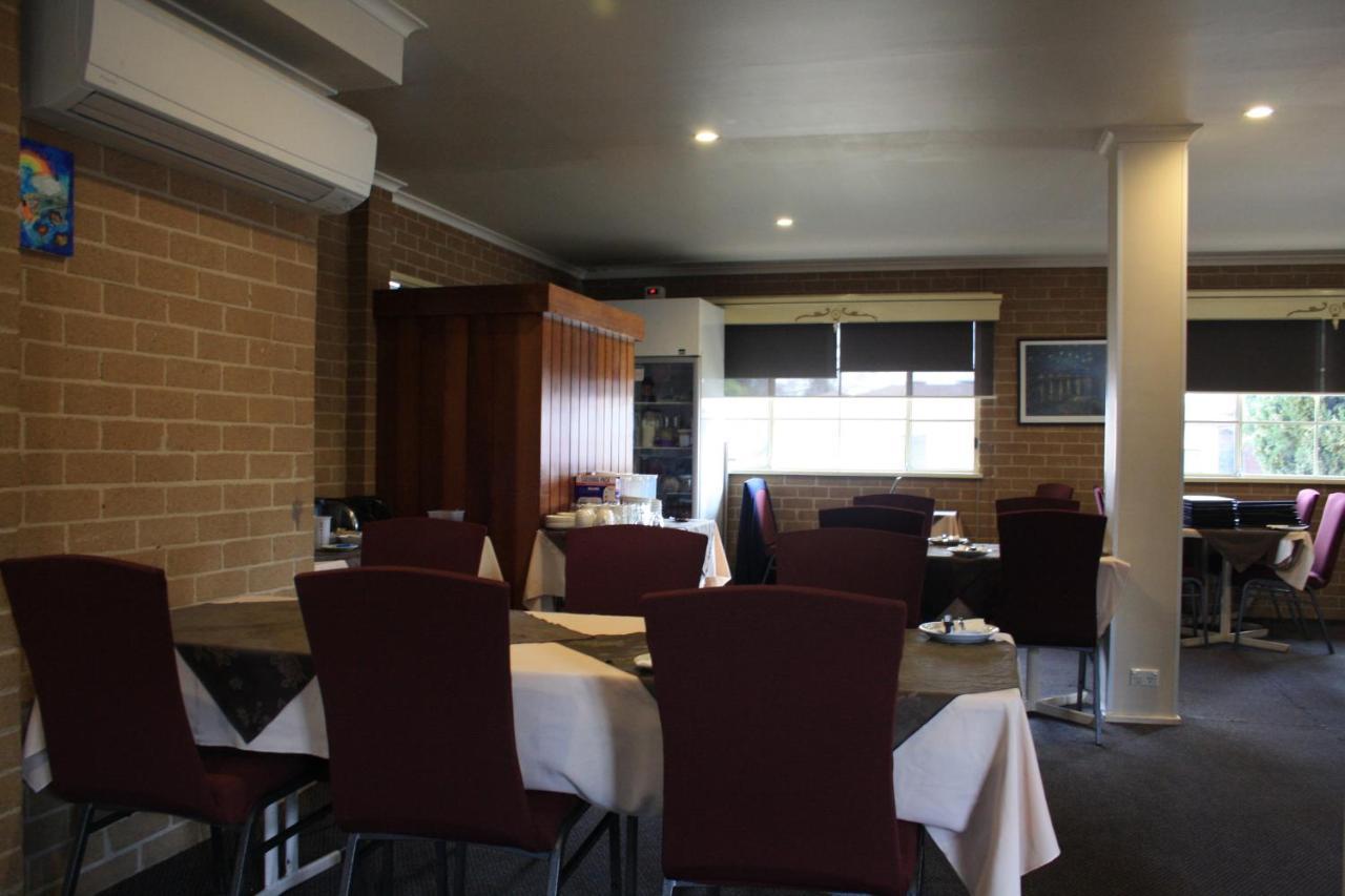 Grand Manor Motor Inn Queanbeyan Buitenkant foto